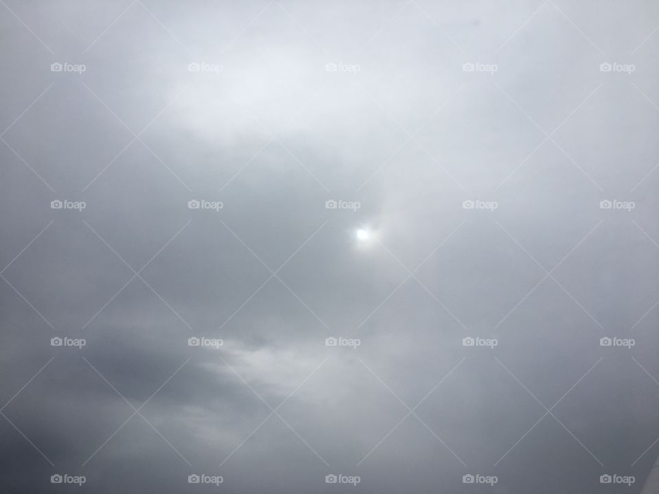 Sunlight from clouds 