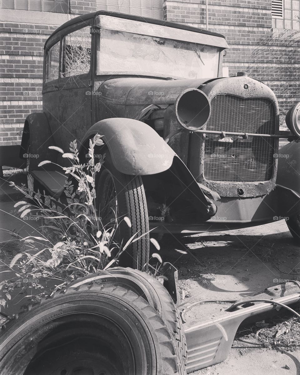 old car in black and white.