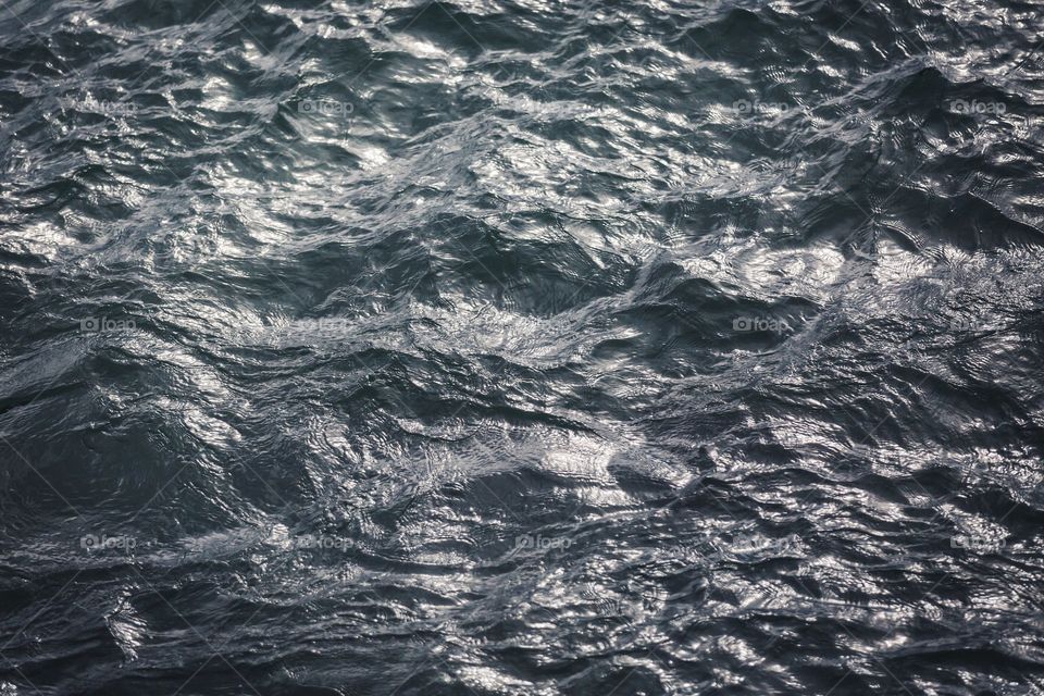 ocean-water-close-up