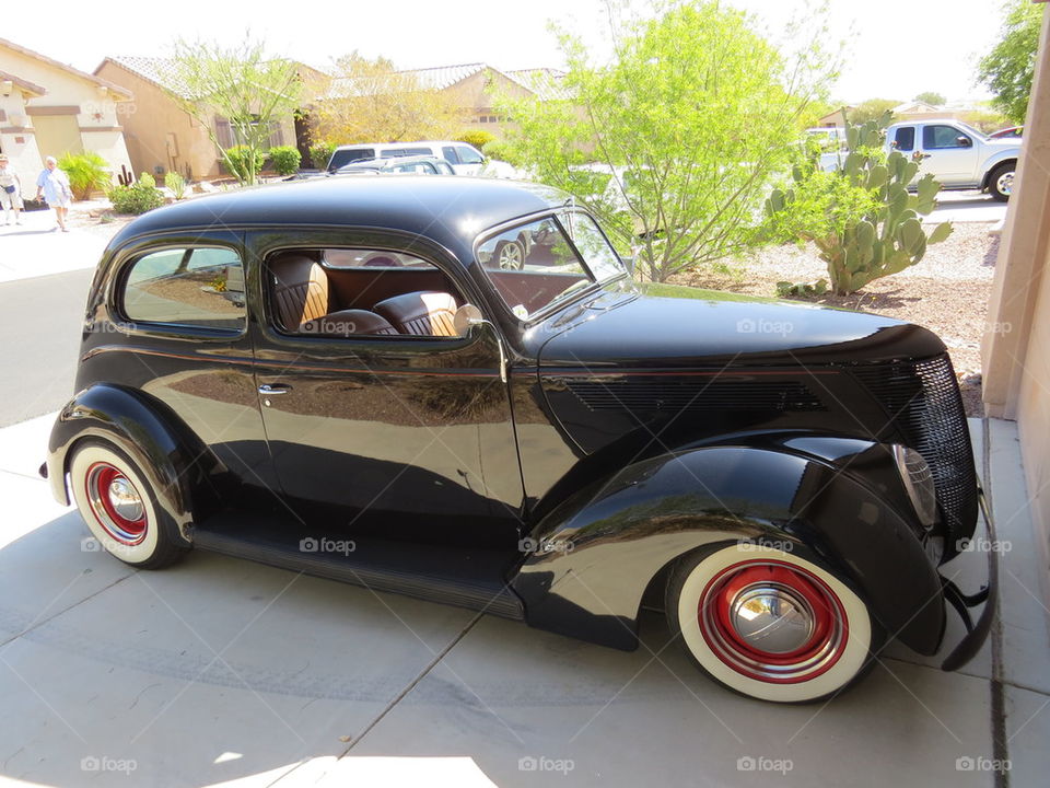 1937 Ford coupe