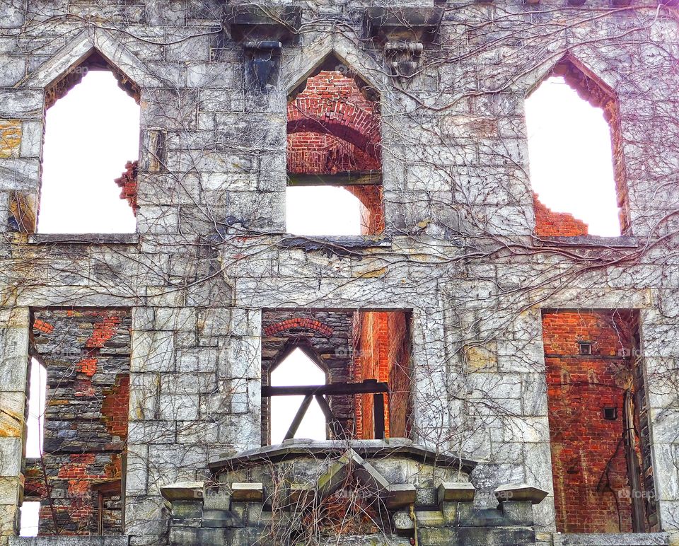 Smallpox Hospital Memorial on Roosevelt Island 