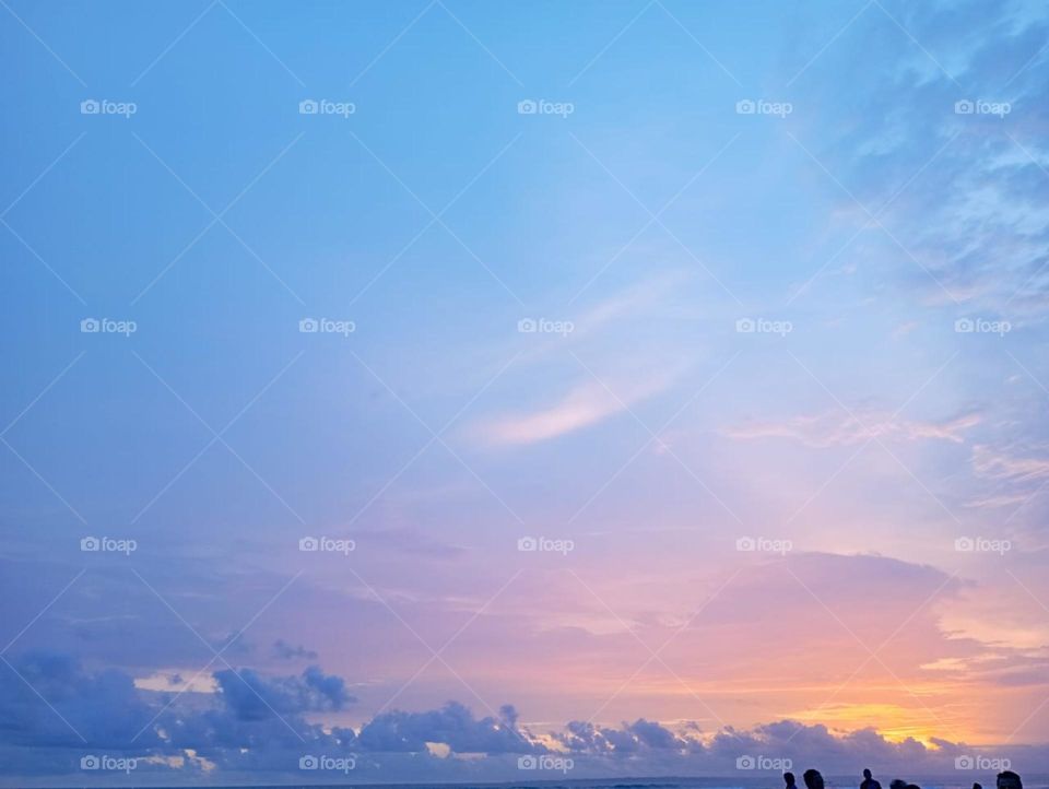 the color of nature in the sky