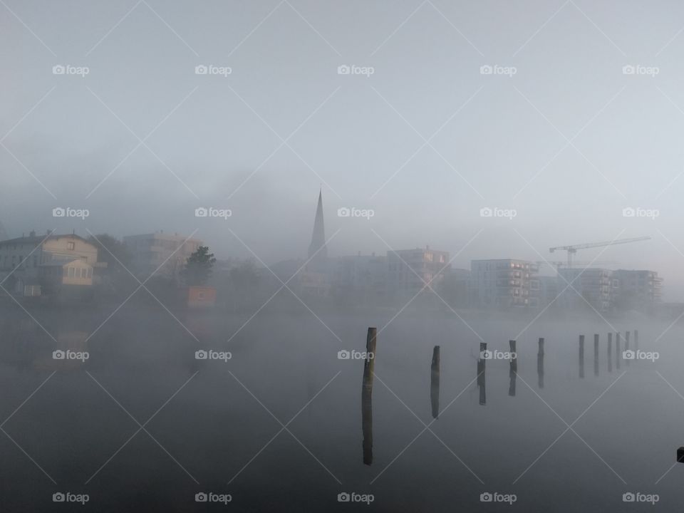 Rostock in Nebel