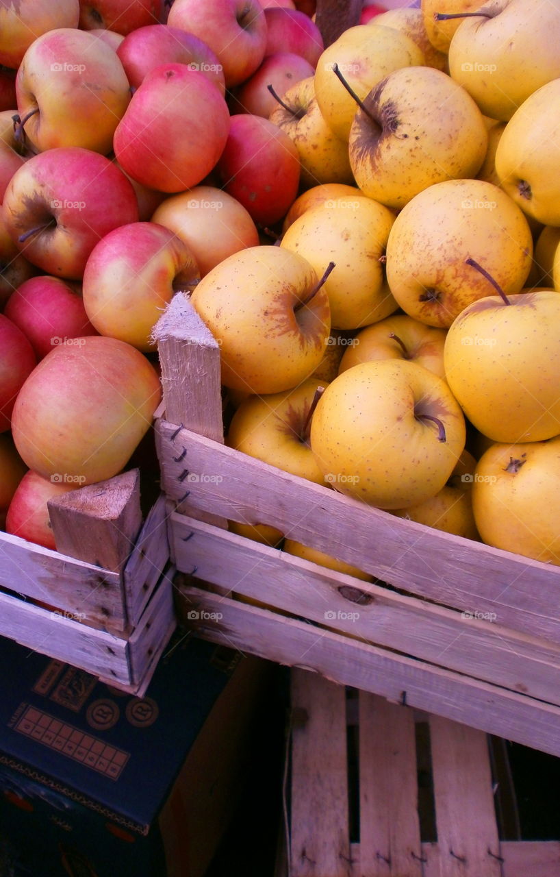 Fresh apples on the market