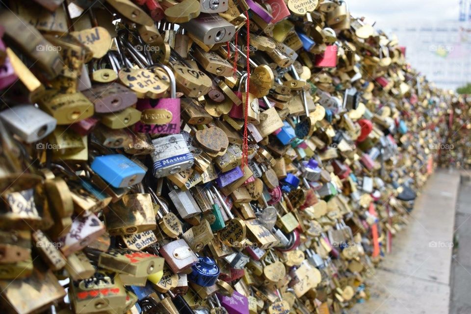 Paris love lock bridge 