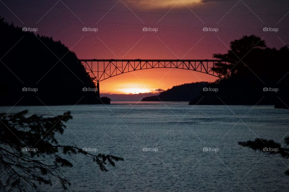 Sunset under Deception Pass Bridge