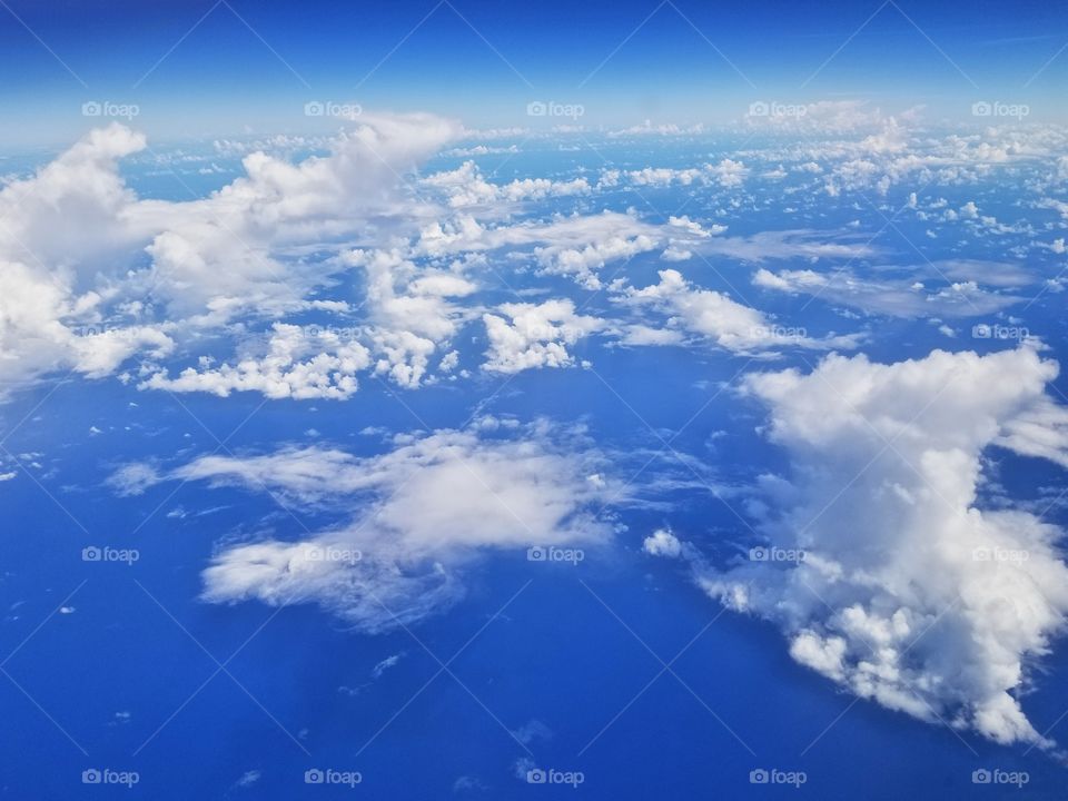 I looked at this photo a few times before I posted it and I came to na conclusion...its sort of cool. these clouds and planet earth🌏