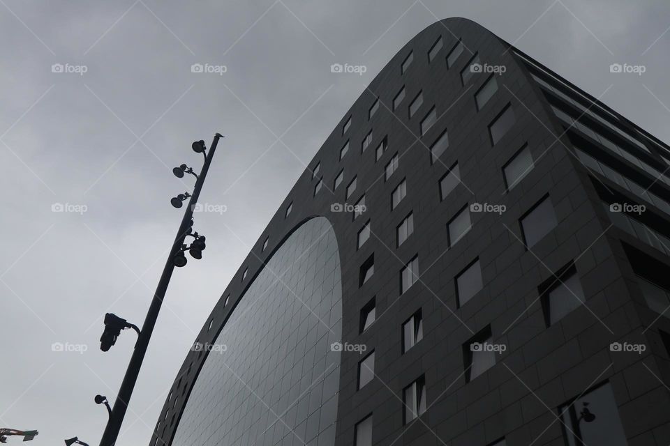 Minimalistic building