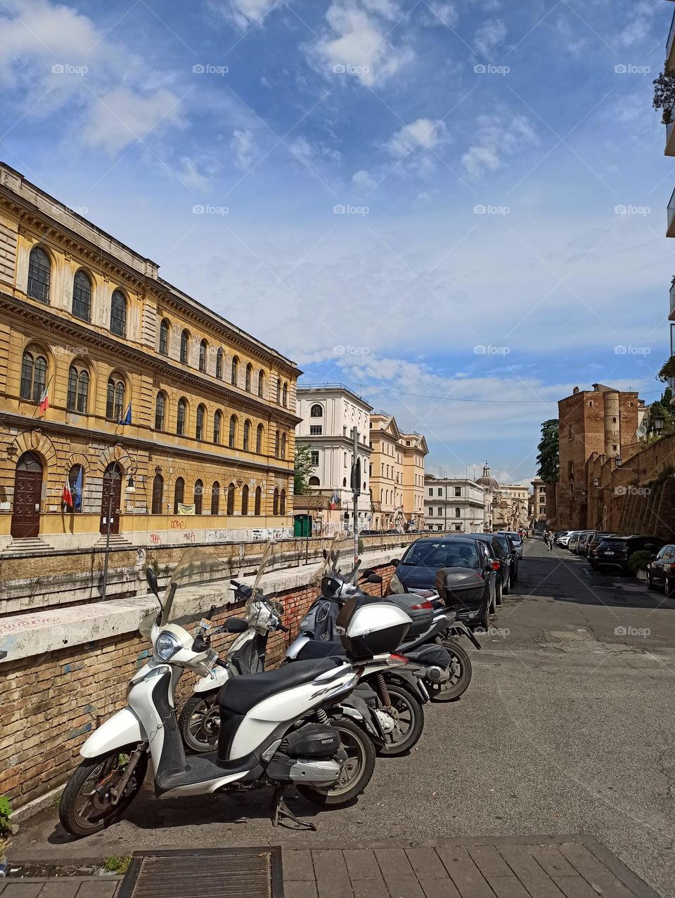 Commuting Series: Motorcycles and Scooters