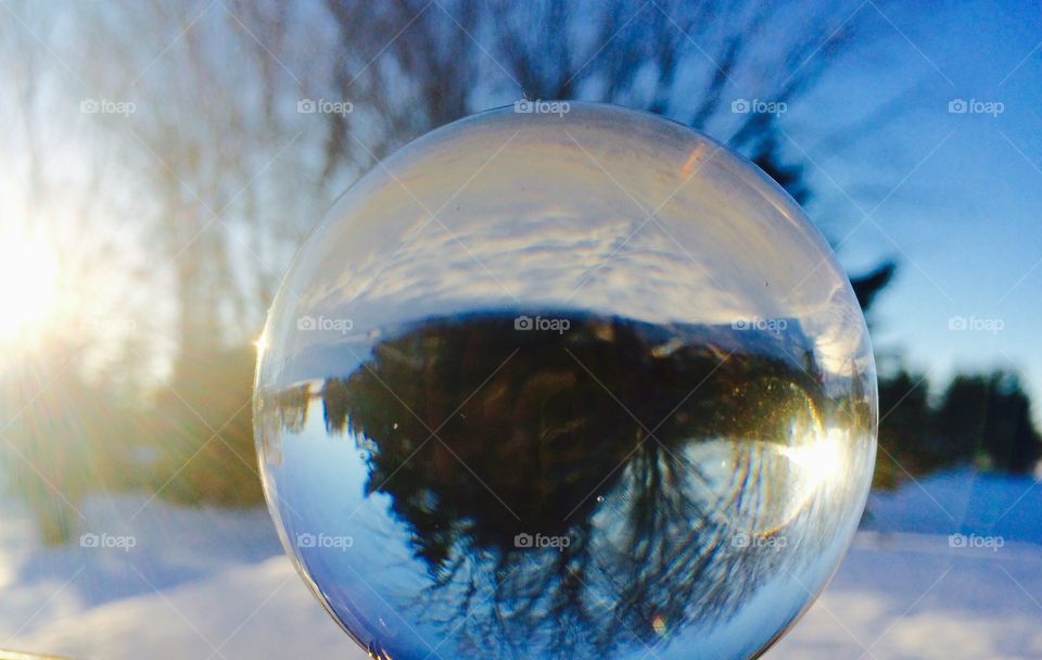Seeing the world from a different view; Glass sphere