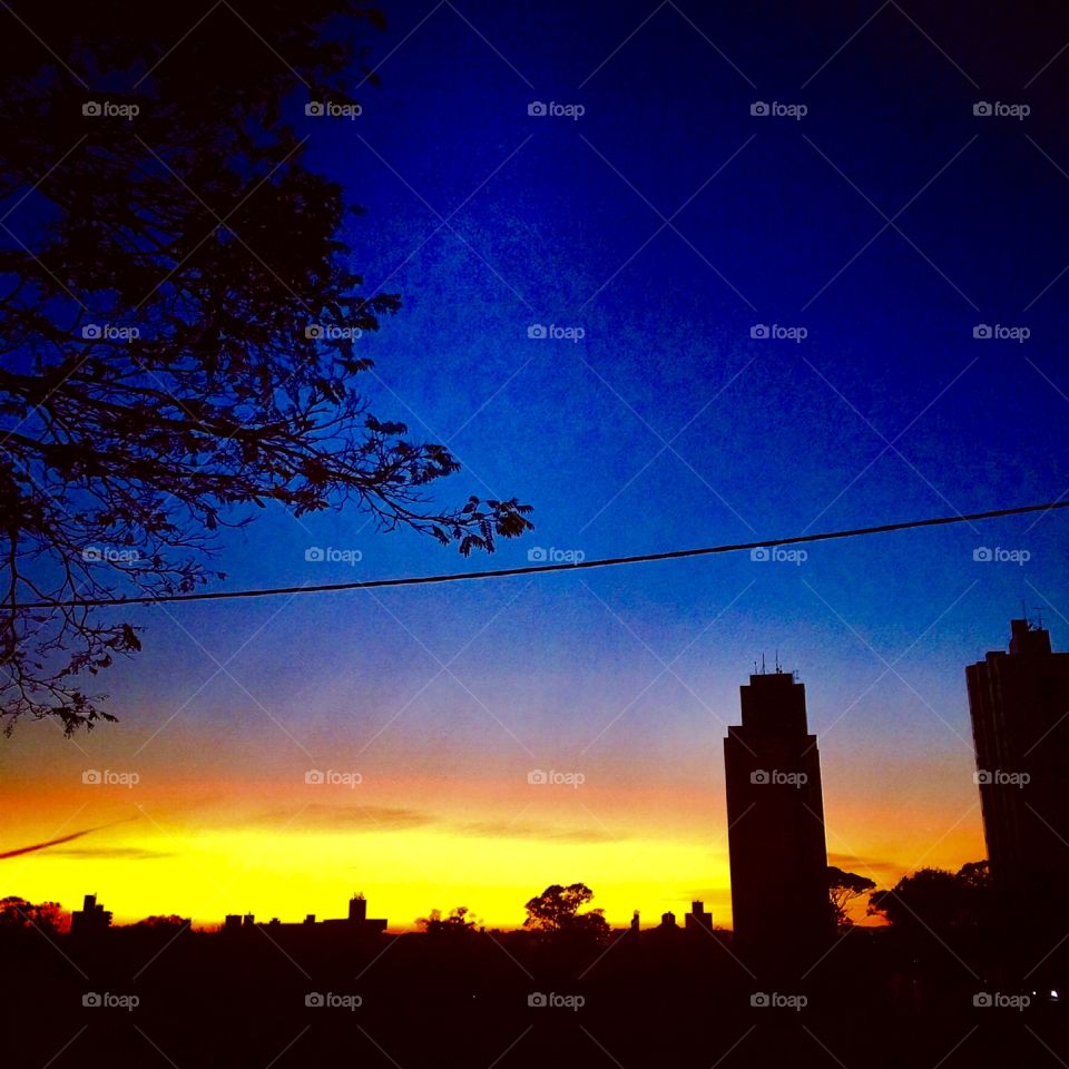 🌅Desperte, Jundiaí.
Que a jornada possa valer a pena!
🍃
#sol #sun #sky #céu #photo #nature #morning #alvorada #natureza #horizonte #fotografia #pictureoftheday #paisagem #inspiração #amanhecer #mobgraphy #mobgrafia #Jundiaí #AmoJundiaí