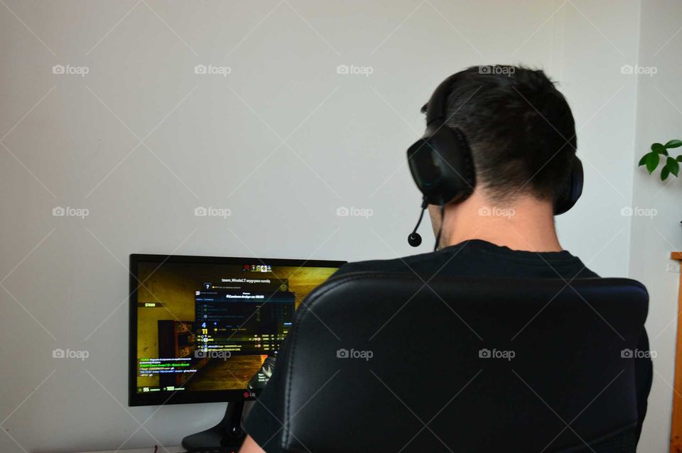 computer gamer