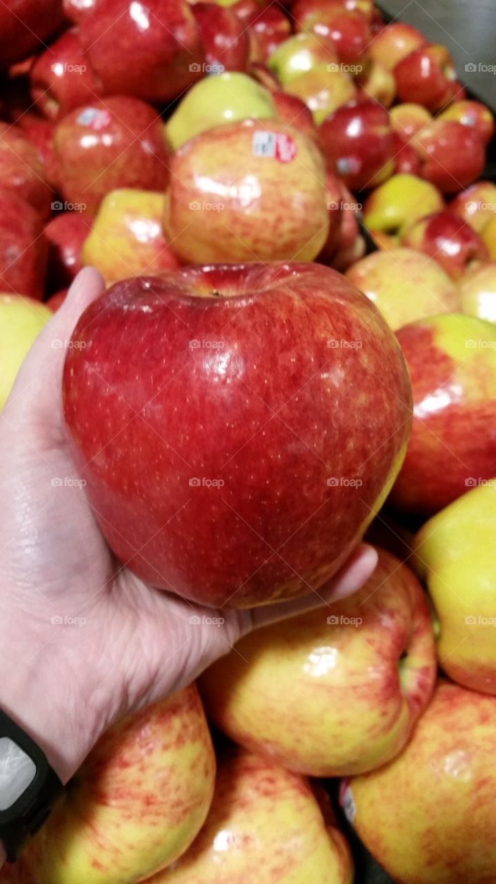 One Extra Large Apple