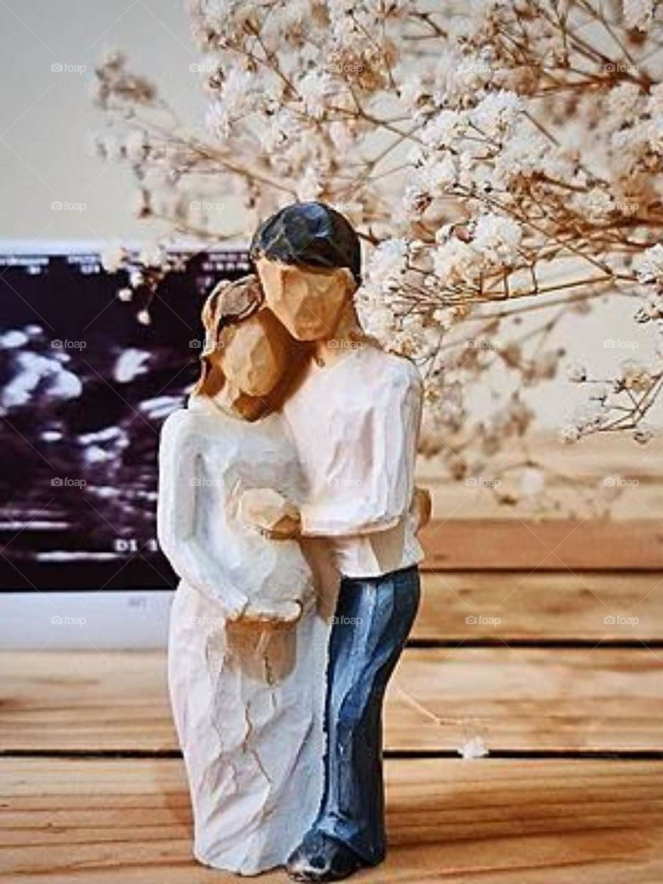 Love is beautiful even in a statue