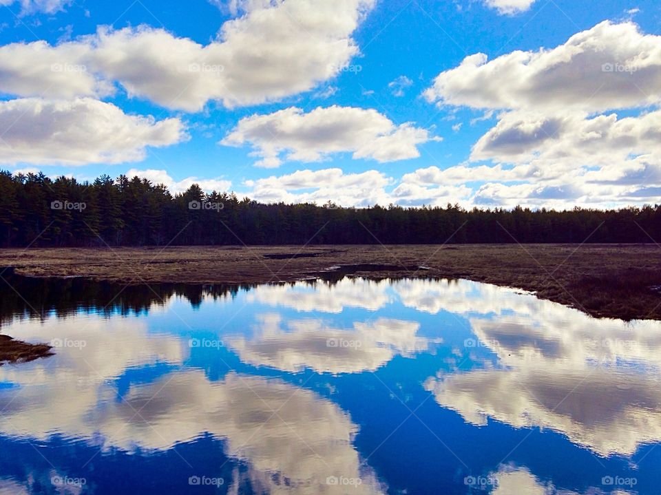 Reflection of a clouds on the lake