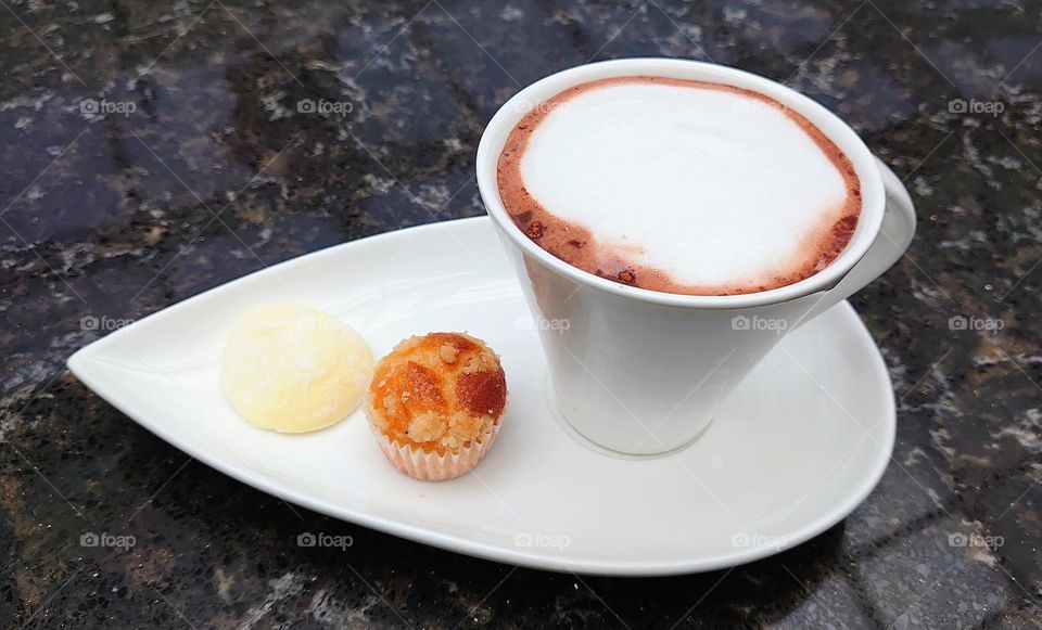 Bon Appetit 😋 Hot drink 🤍