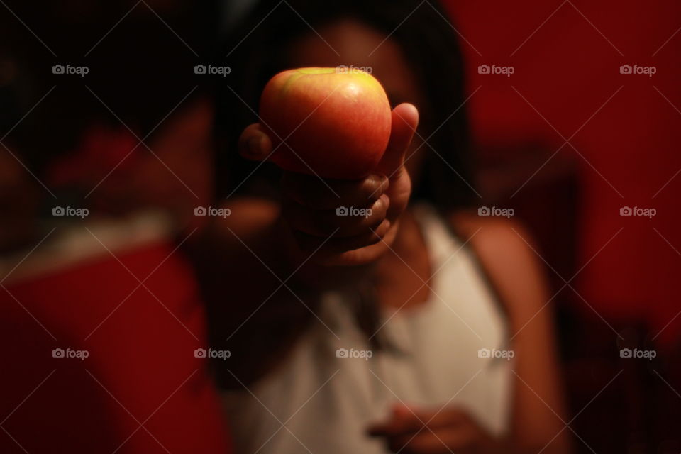 You're the apple to my eye! Beautiful colors of the apple and the background 😍