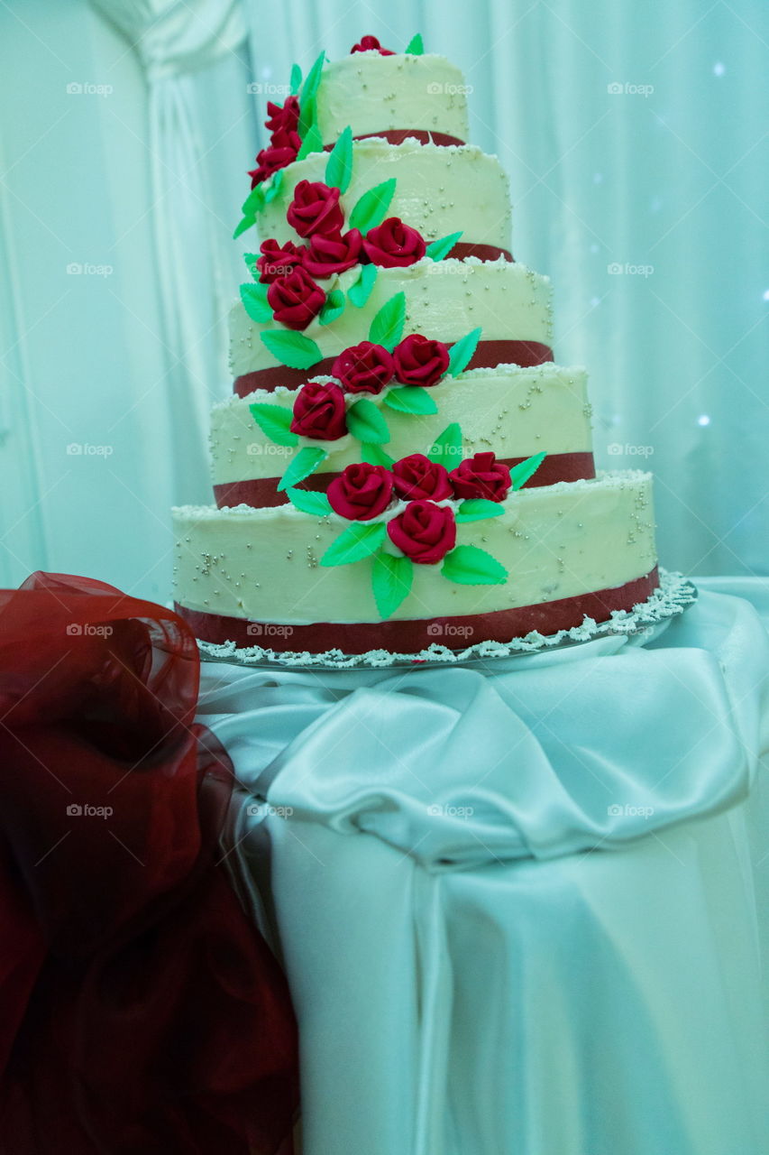 wedding cake