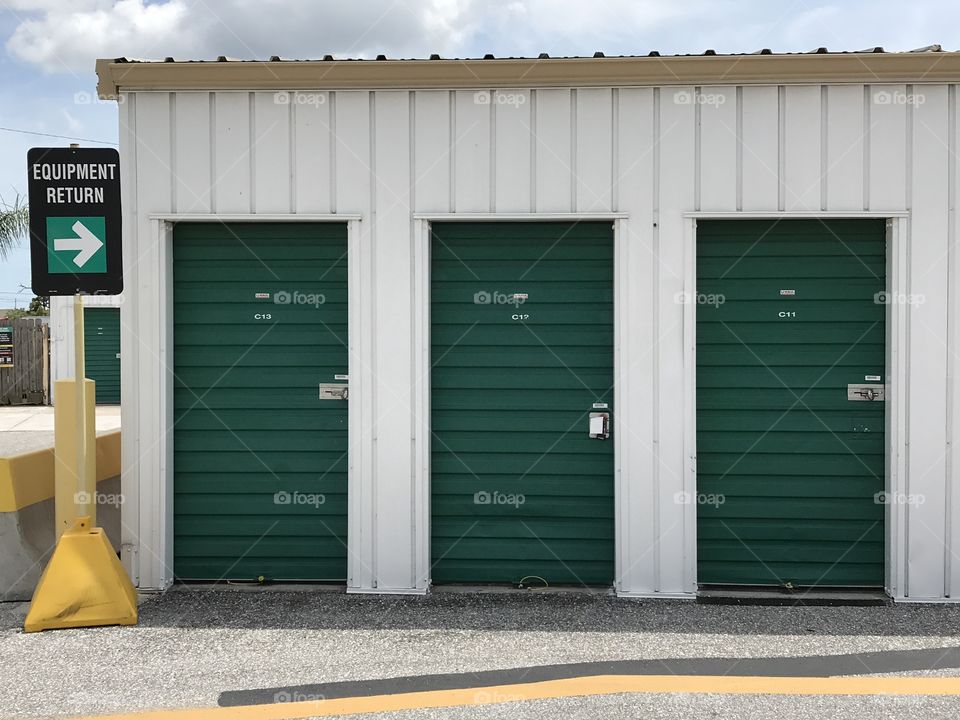 Green doors 