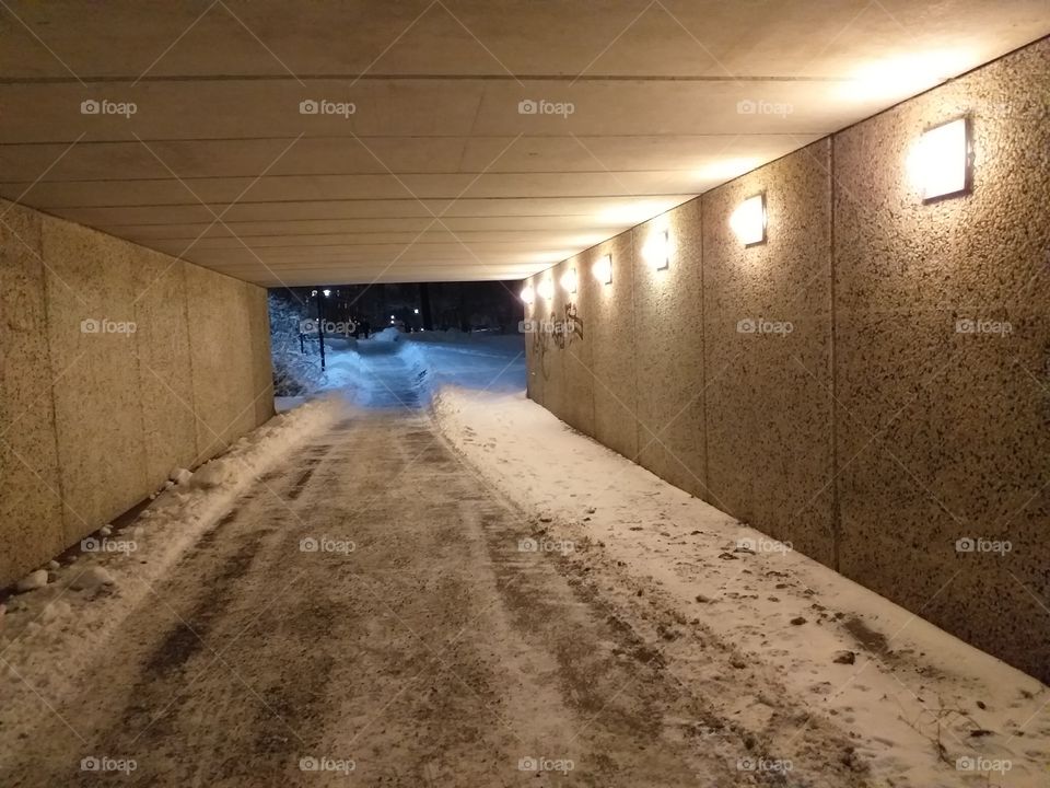 Tunnel lights