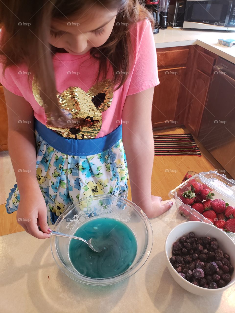 mothers little helper making desert