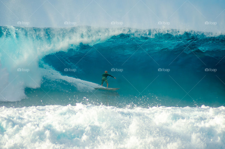 Hawaii surfing 