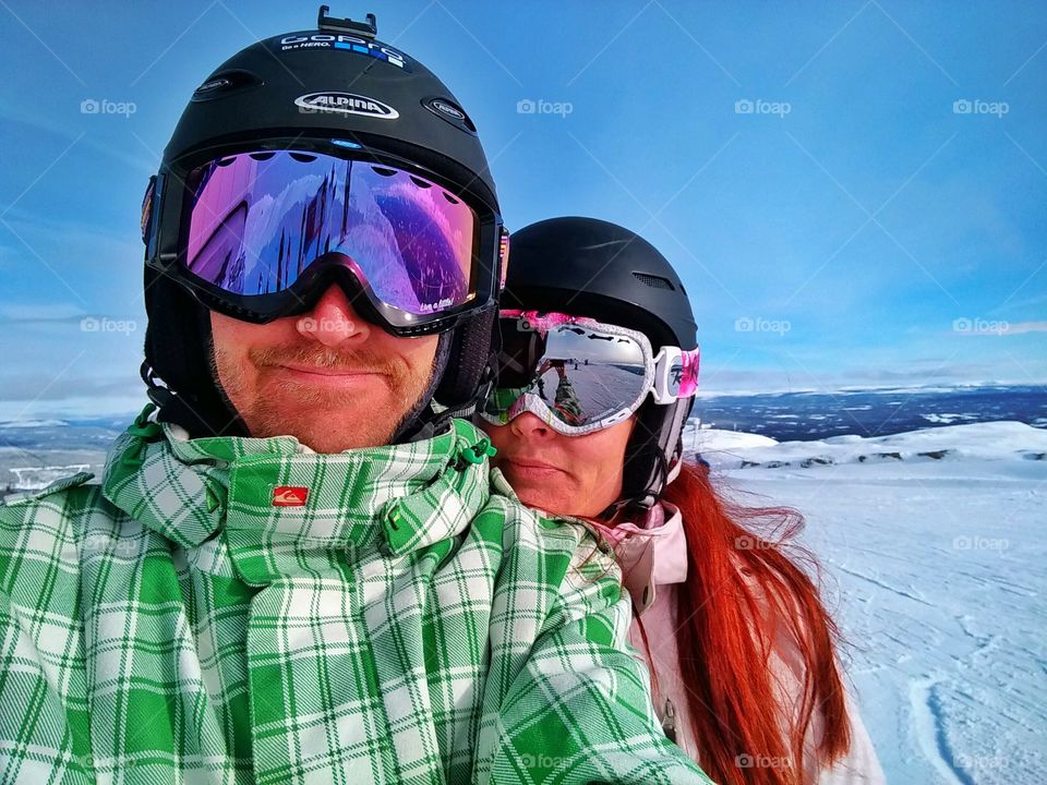 Lovers on ski