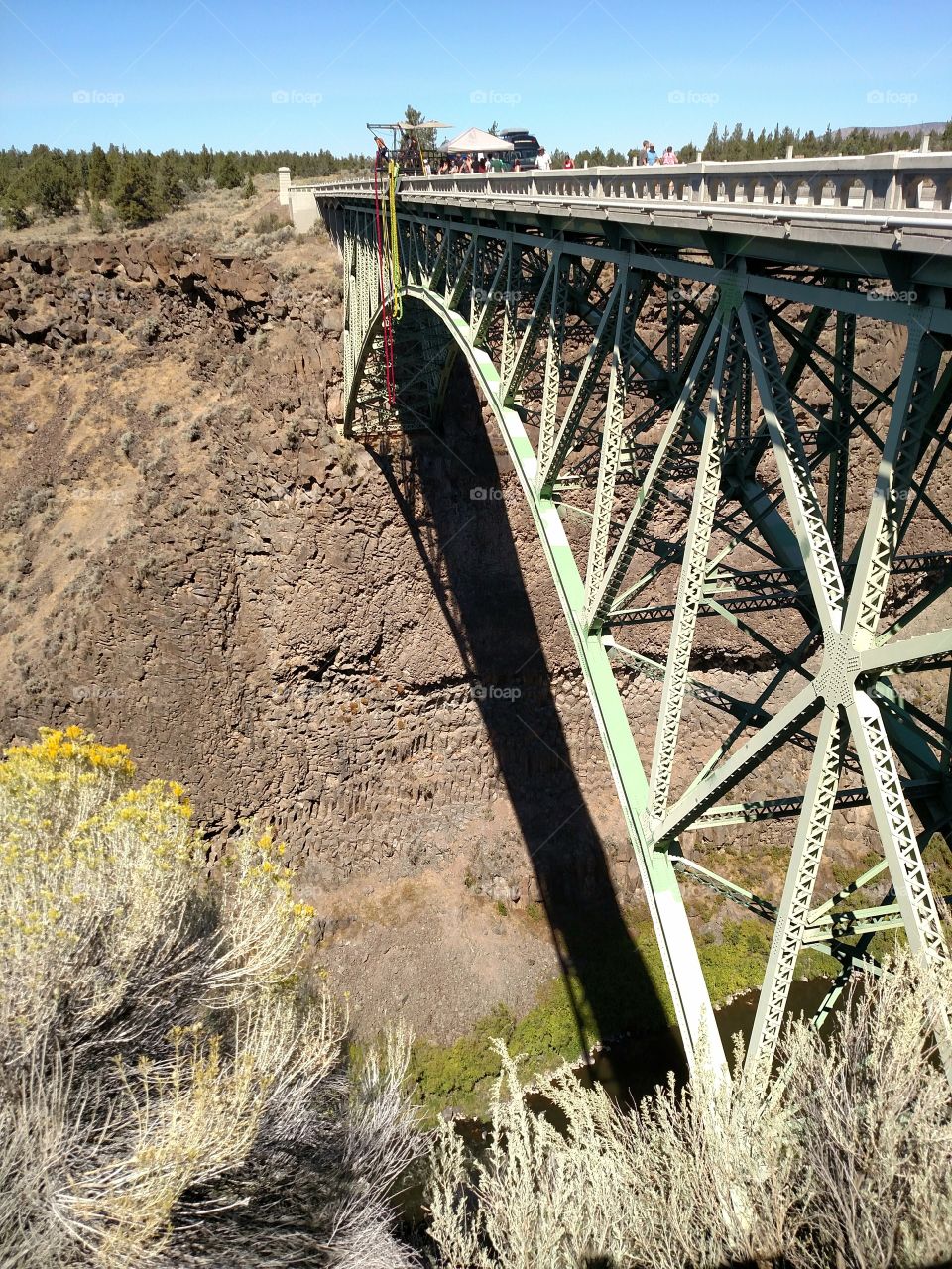 Bungee Jumper in Central Oregon