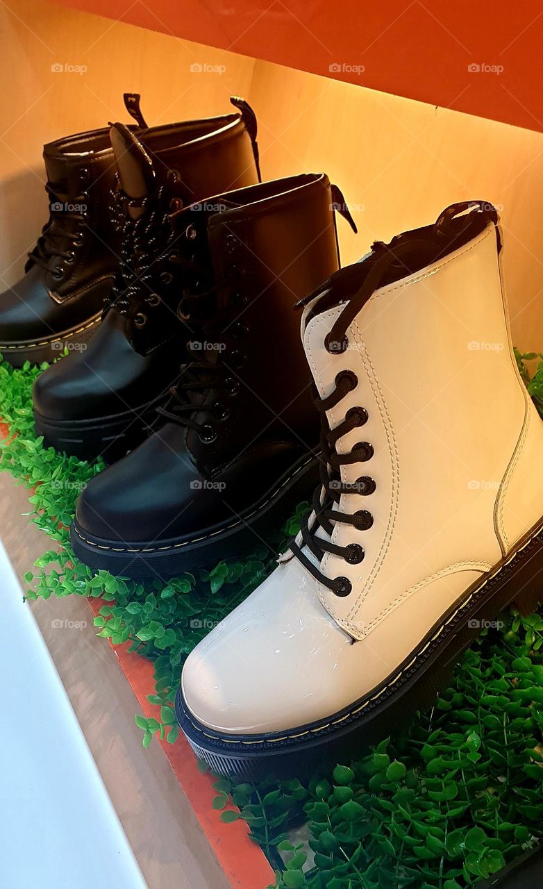 designs of ankle boots, boots, black and white colors, are perfect, combining with everything