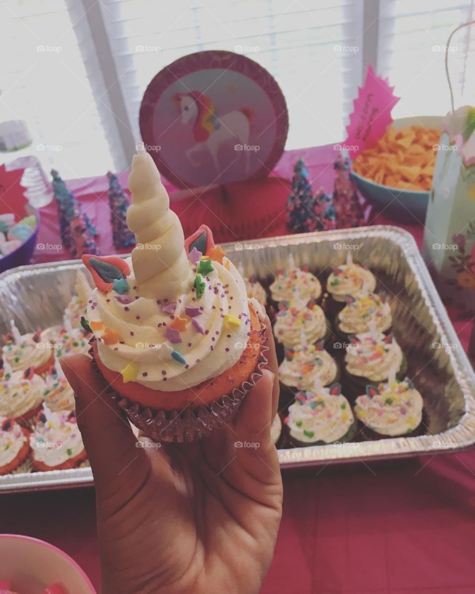 One of my many hobbies are making beautiful creations that you can eat, you can enjoy this form of art with many of your senses.