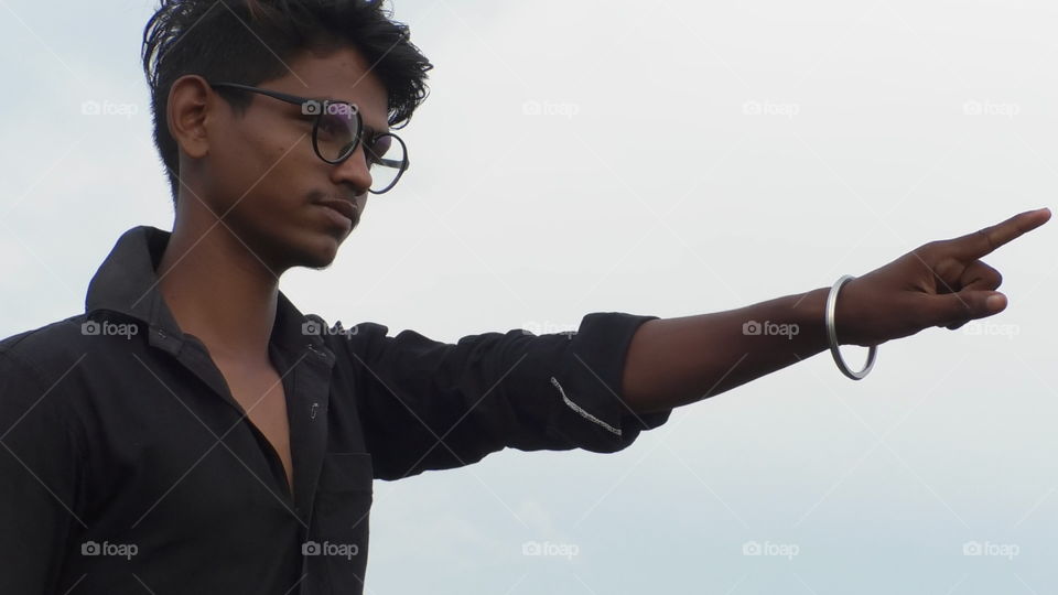 Akash kumar (Cemaraman Mukesh kumar)