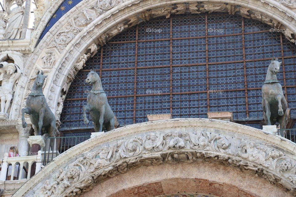 Details on top of the old building 