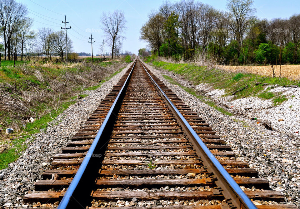 muncie indiana train locomotive tracks by refocusphoto