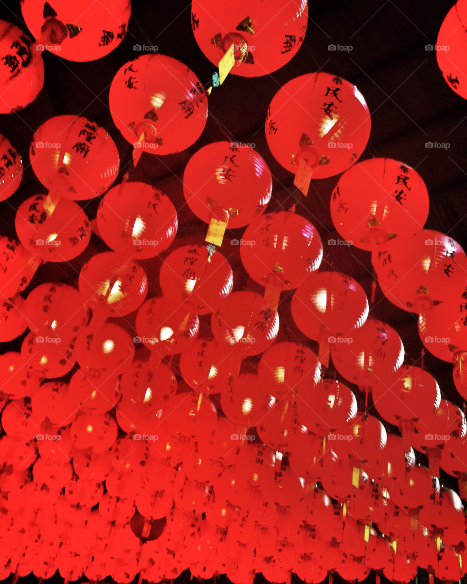 red peace temple lantern by jamiewang