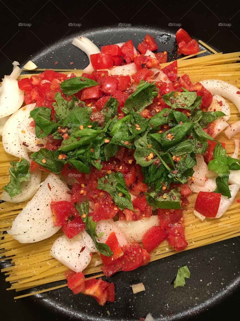 One skillet linguine and tomatoes