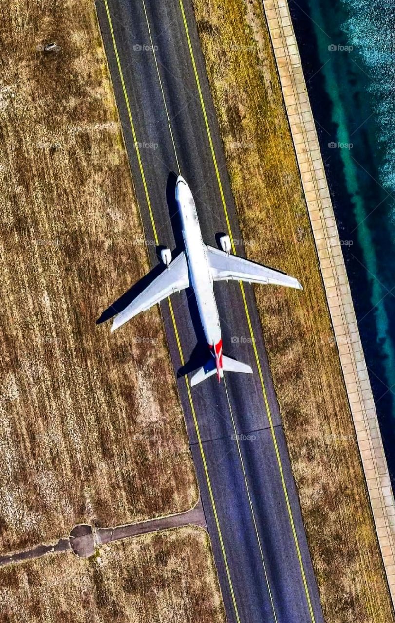 flight on runway