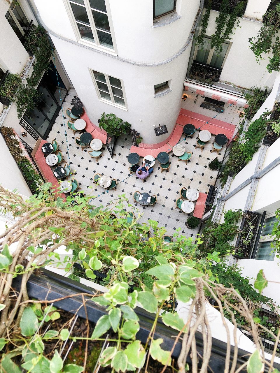 Stylish hotel courtyard in Paris 