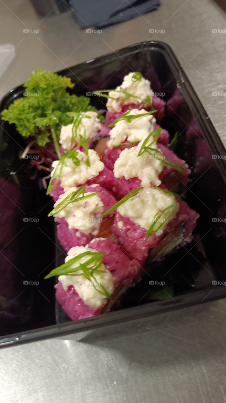 PINK SAKE SUSHI