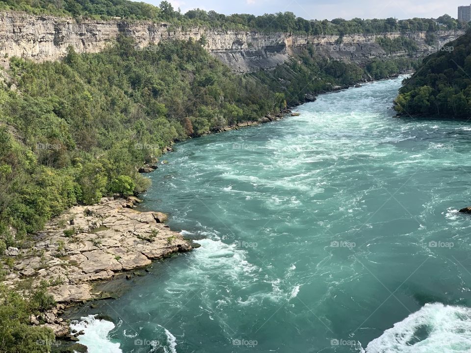 Whirlpool Aero Car ride - Niagara Falls 