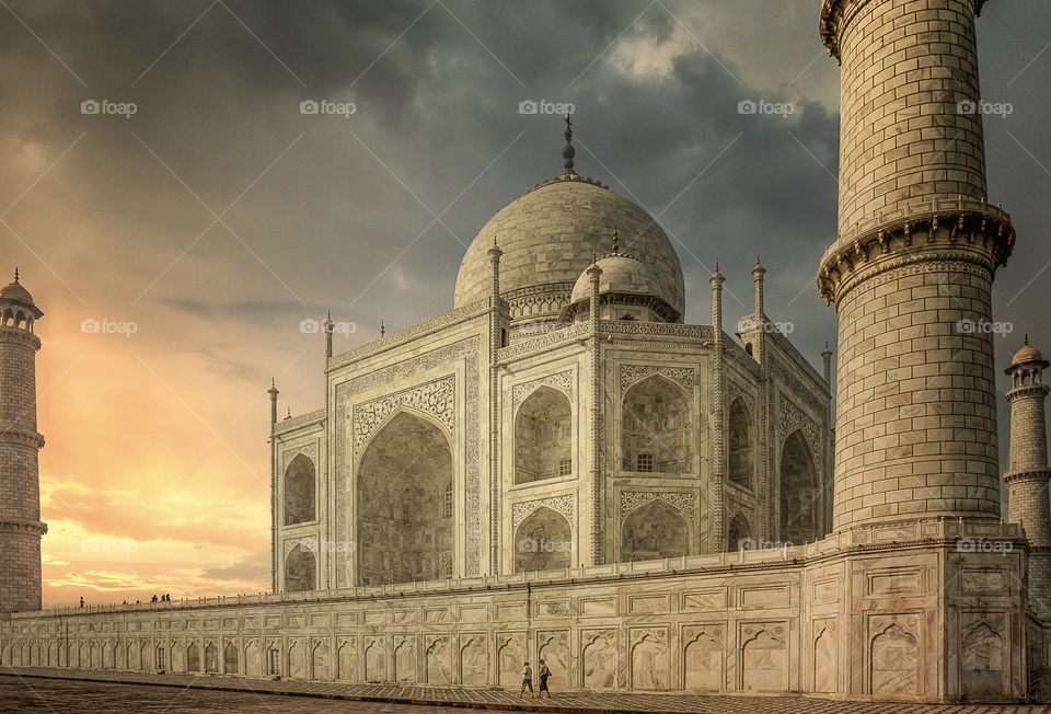 Taj Mahal at sunset