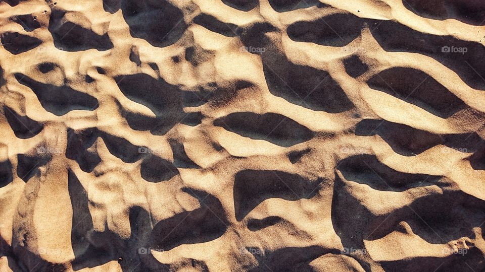 Not much to say, nice clean feet in the sand pattern.