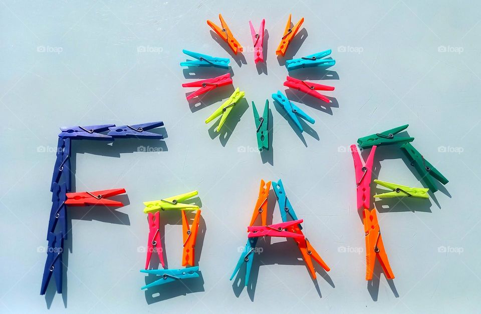 Foap corazón con pinzas de ropa colores