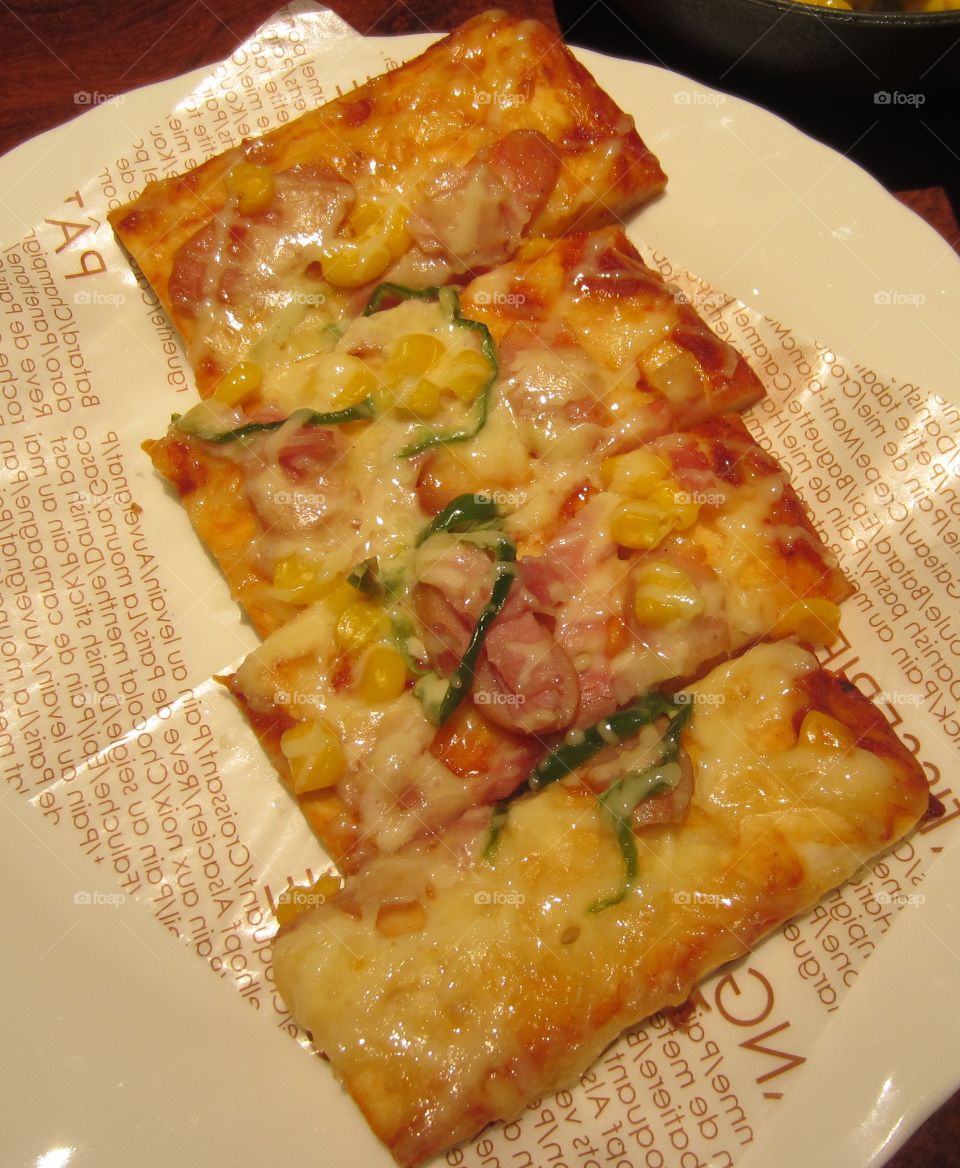 Prosciutto Pizza, Upscale Bar Food, Ginza, Tokyo, Japan