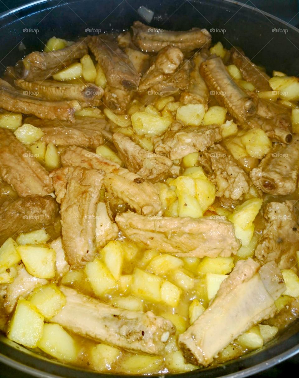 Costillas con patatas