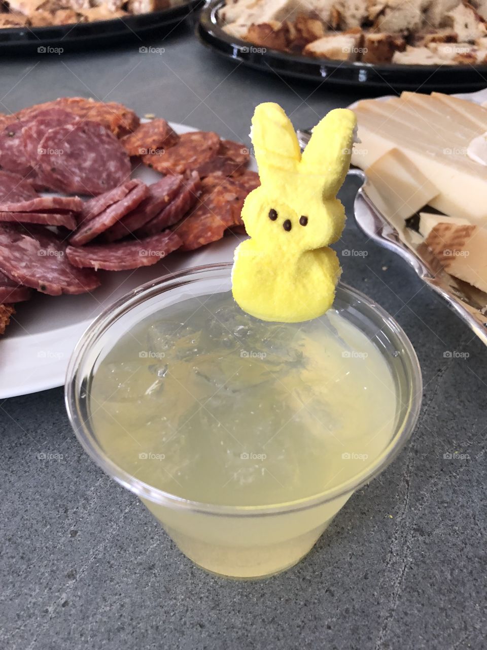 Easter bunny drink and food 