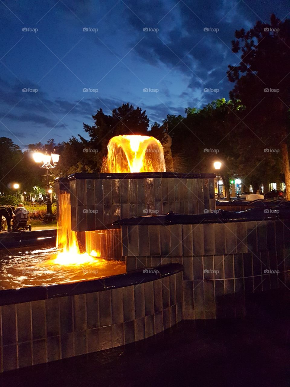 city fountain splash