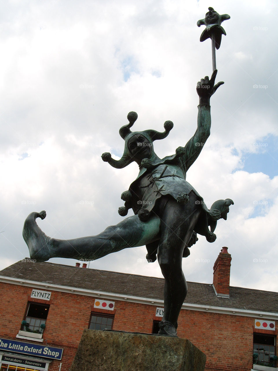 party statue fool jester by gordynodrog