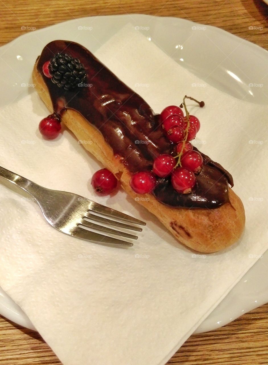 Eclair. Eclair