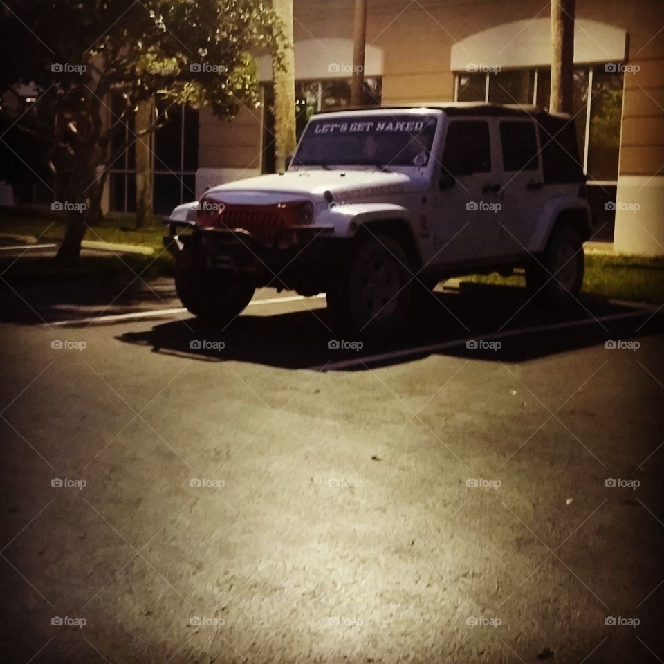 Let's play under the moonlight