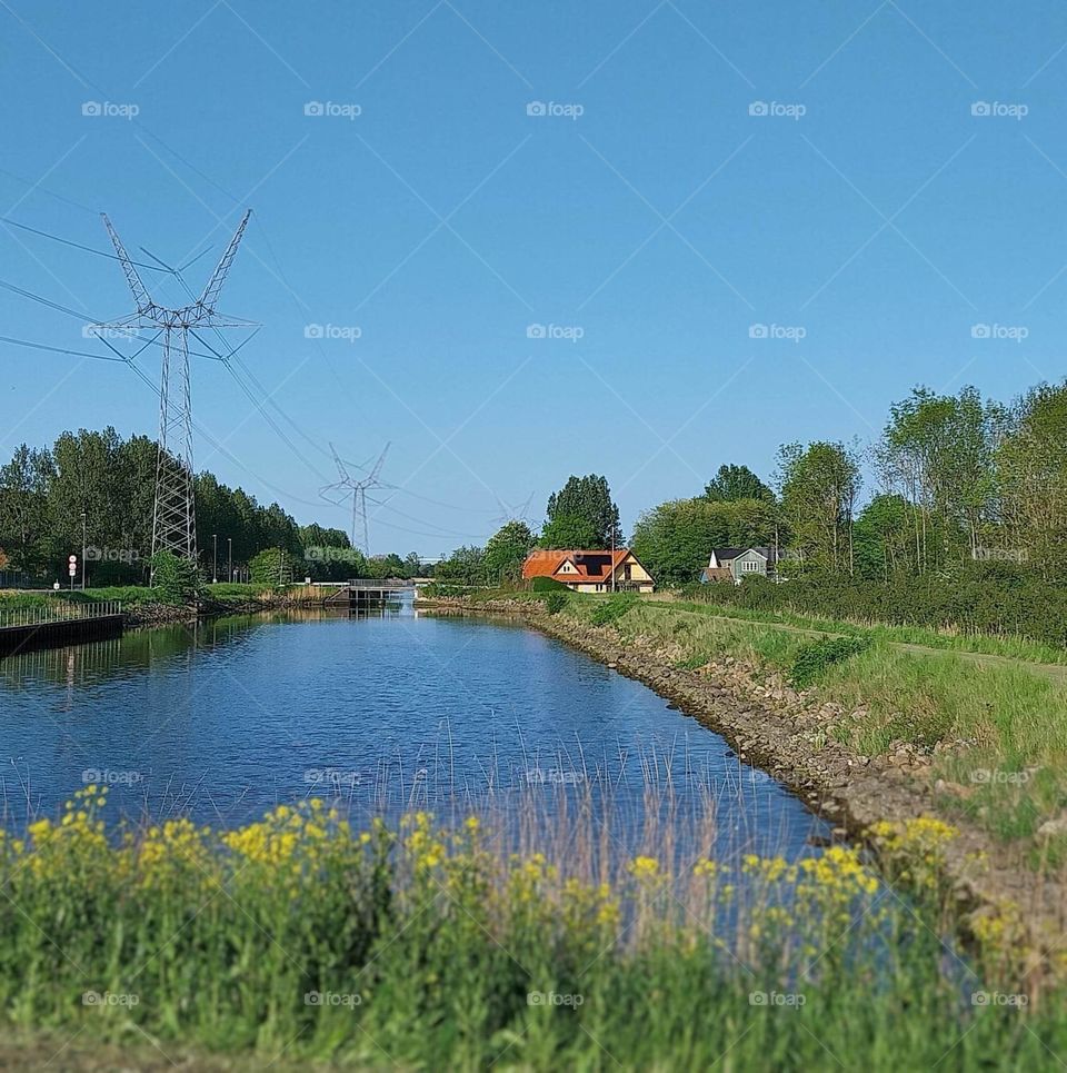 at the end of the city in silence